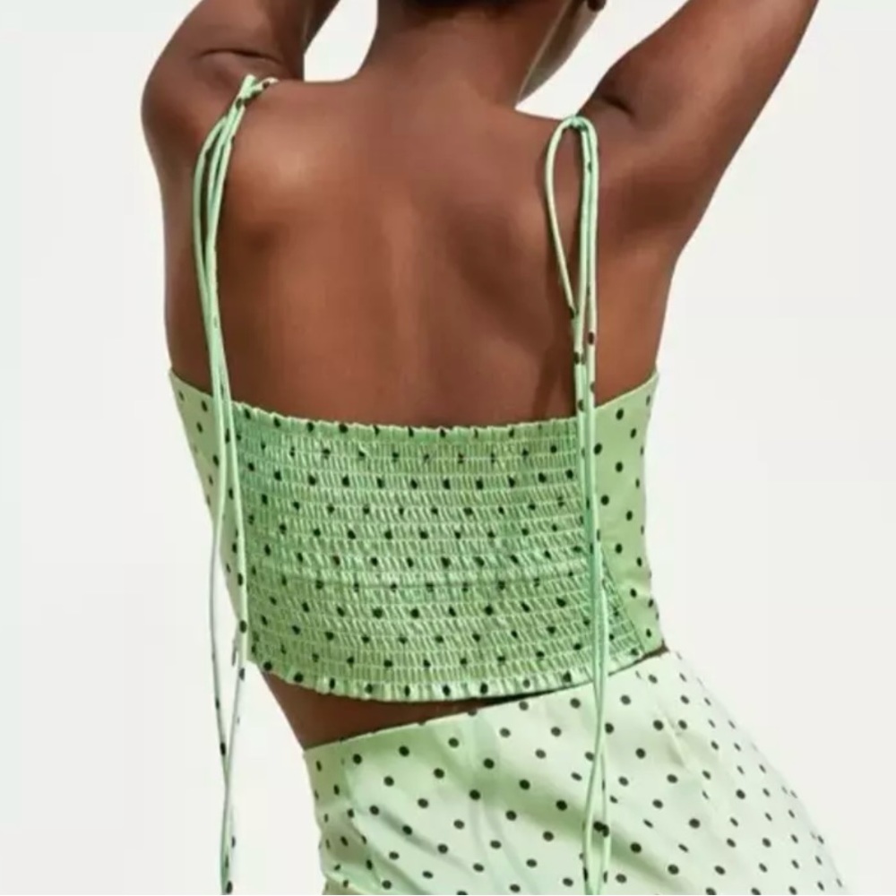 Zara NWOT Polka Dot Mint Green Smocked Tie Crop Top M - Picture 5 of 9
